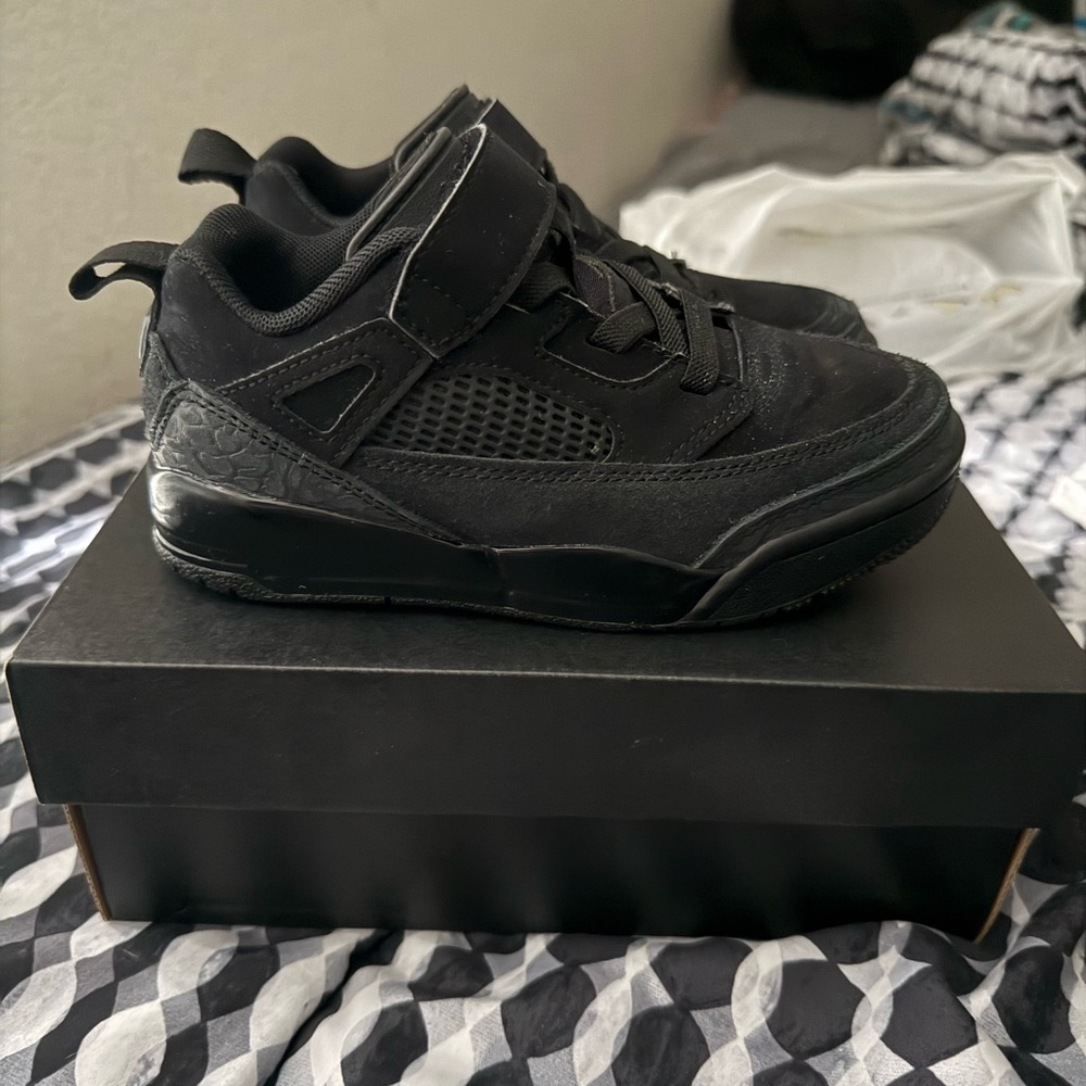 Jordan Kids Black Sneakers